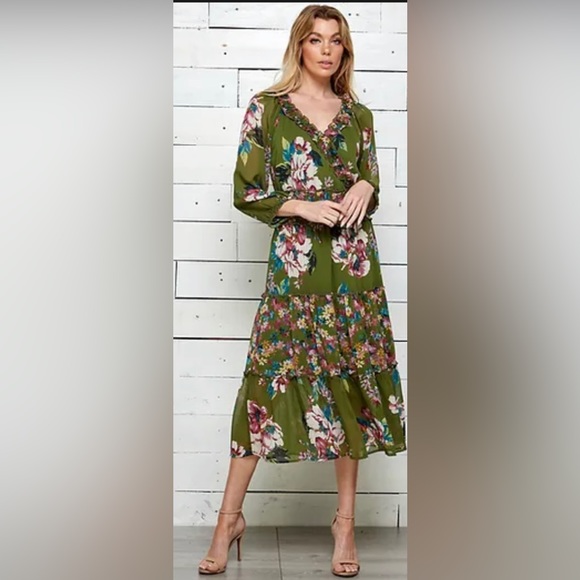 NWT Anthropologie fig & flowers tiered maxi dress. Large - Picture 1 of 9